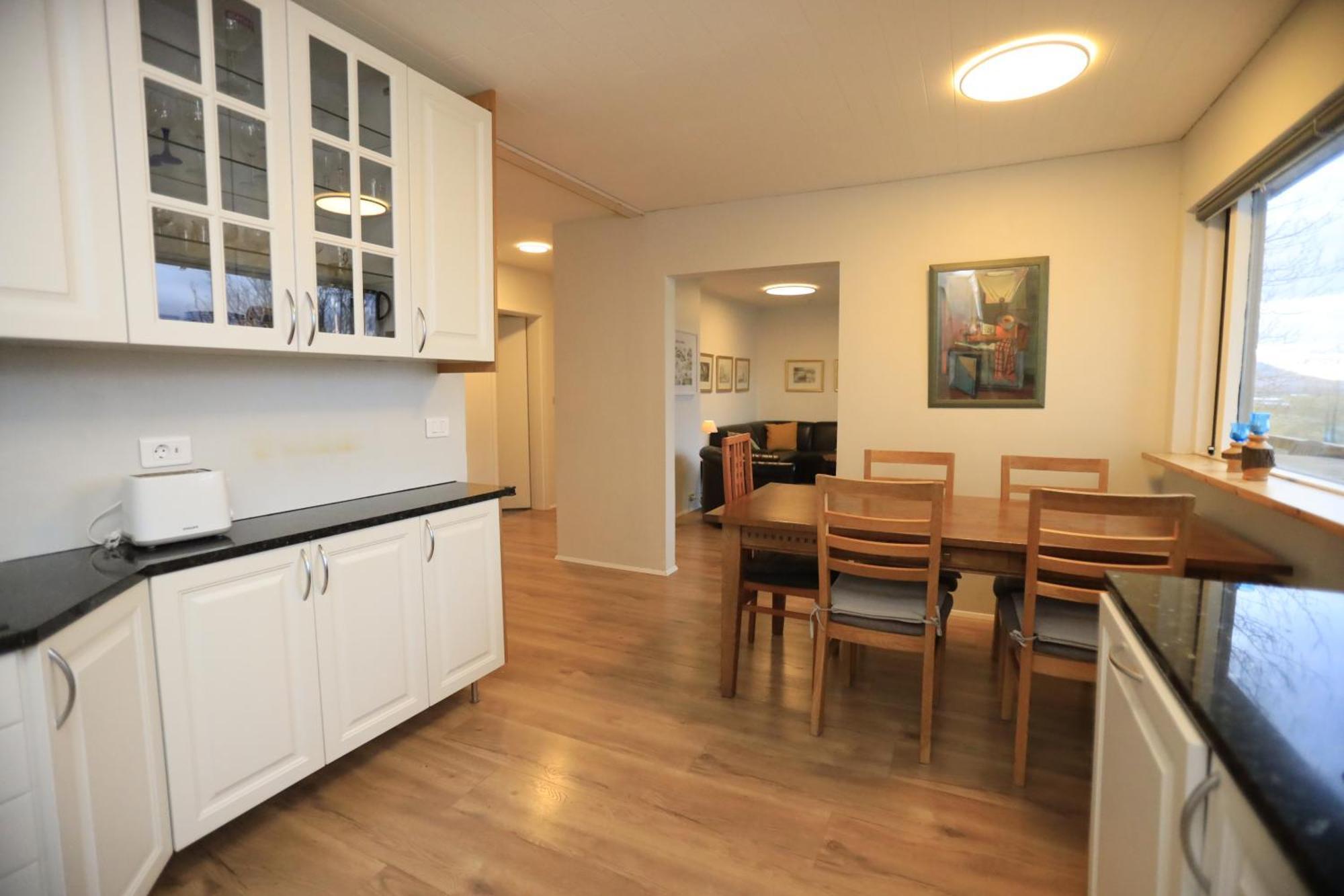 Tumabrekka Apartment Bagian luar foto