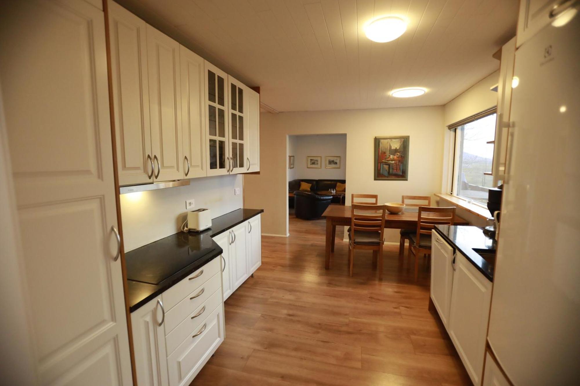 Tumabrekka Apartment Bagian luar foto
